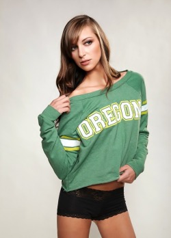 sportspr0n116:  More sexy Oregon Ducks photos SportsPr0n116