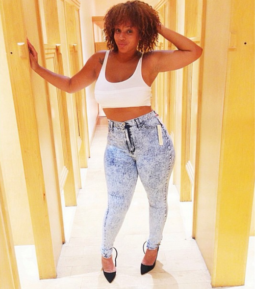 goldieloc:  azzstupidphat:  Romy Tijan  Shorty got that sex appeal..