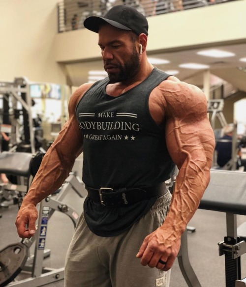 Steve Kuclo massive pump