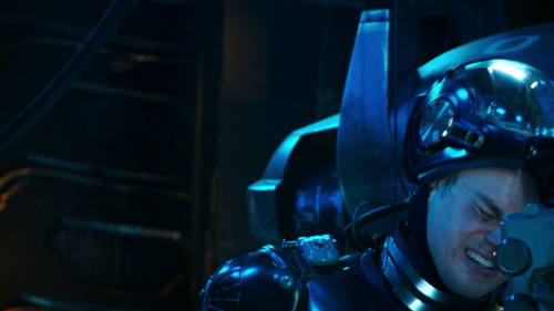 thegirlwiththemooglehat:#this looks like a behind the scenes interview of how jaegers work in the pa