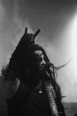 gris-1349:  Abbath 