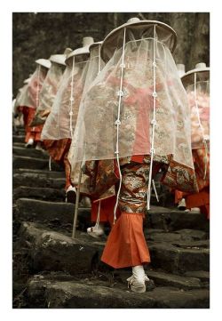 iseo58:  Kumano Kodo pilgrimage route to Nachi Taisha shrine and Nachi-no-taki falls by Tennoji Kun 