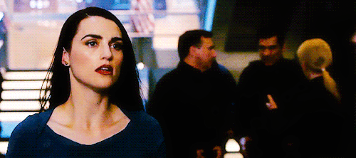 veronica-lodge:“then i need to ask somebody else for help.”Sisters-in-law solidarity.