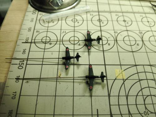 scorpion2013:  fuubardum:  1/700 Akagi  awesome!!!