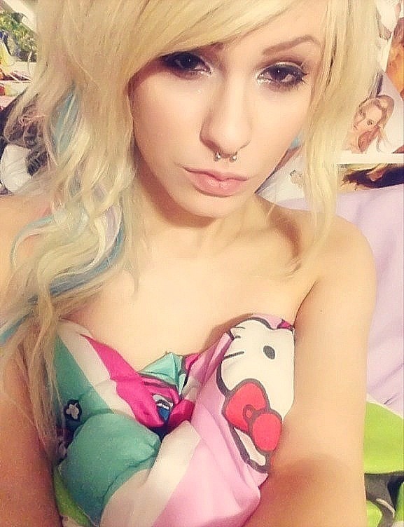 mistiriecd:  prettygirlcock:  2013 was a year for changes👌❤️  Yeah this gurl