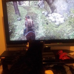 #thelastofus cat watching it.