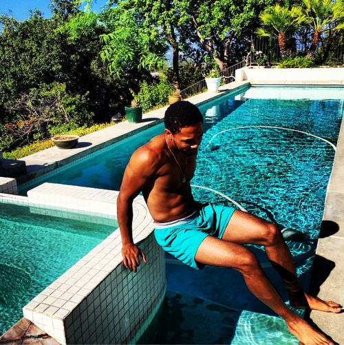 barefootnfamous:  Romeo Miller   adult photos