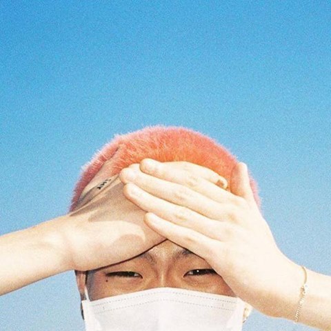 hyokuh:  feeling blue 