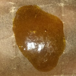 weedporndaily:  Gram of our White Fire by 710skywalker http://ift.tt/TqMANY