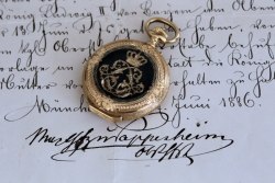 timeveil:  Golden Pocketwatch of King Ludwig