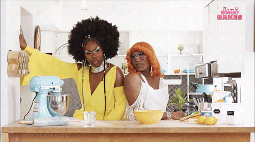 mndvx: Bambi Bakes || Baking with Shea Couleé