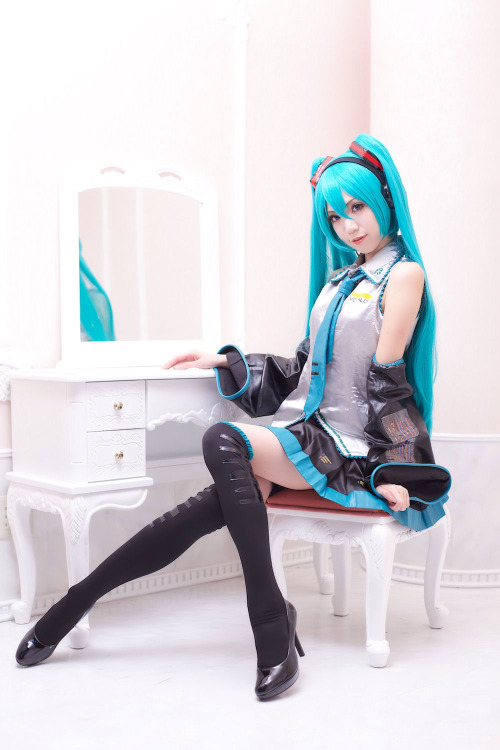 Porn photo Vocaloid - Miku Hatsune (Ivy) 1