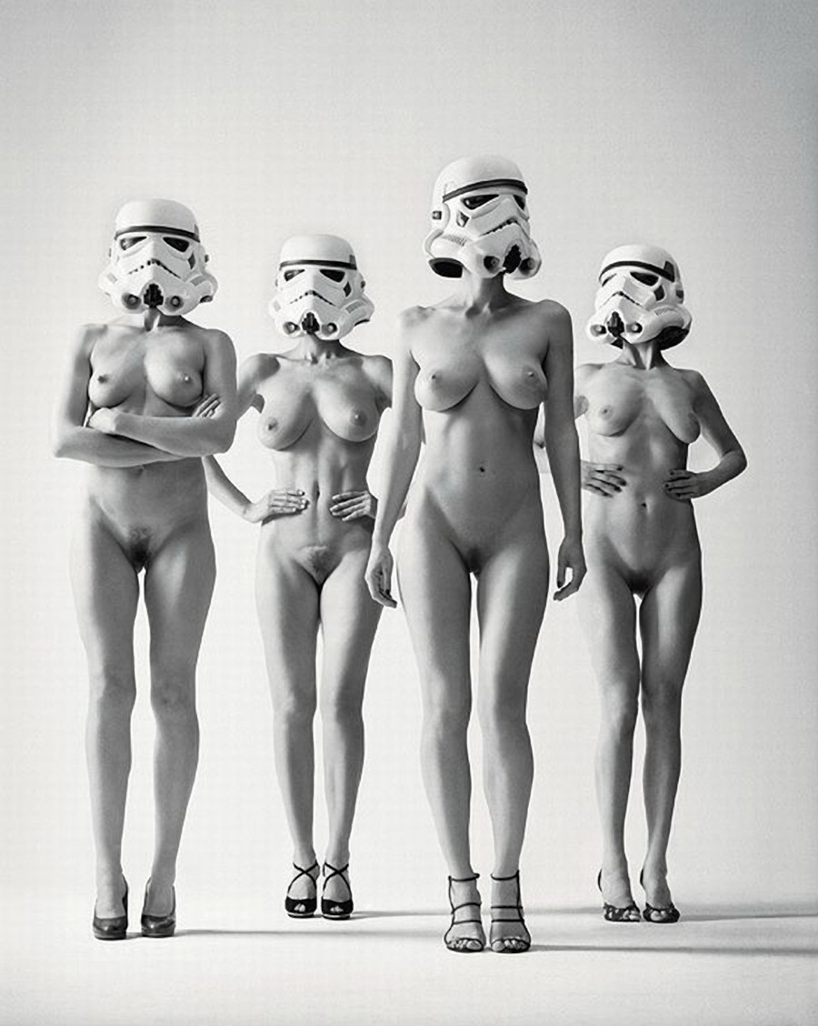 HappyEmbarrassedGirls
