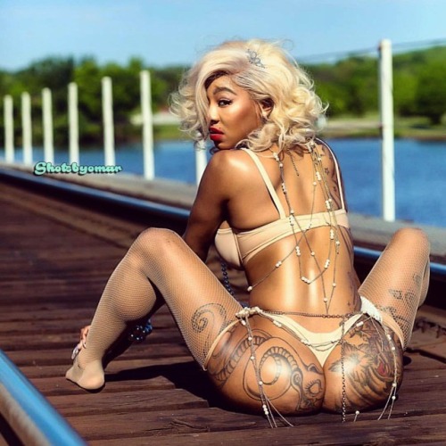 blackgirlsinked:  📸 TAG HER! porn pictures