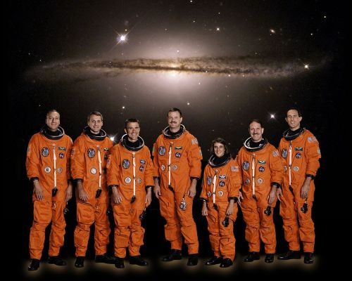 Crew portrait, STS-109, a Hubble Space Telescope servicing mission which was to be Space Shuttle Col