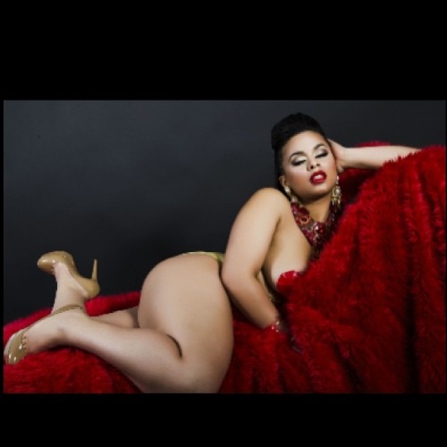 watchouttherenow:  phatbootycheeks:  Sexy winny munoz ❤❤👌   😄