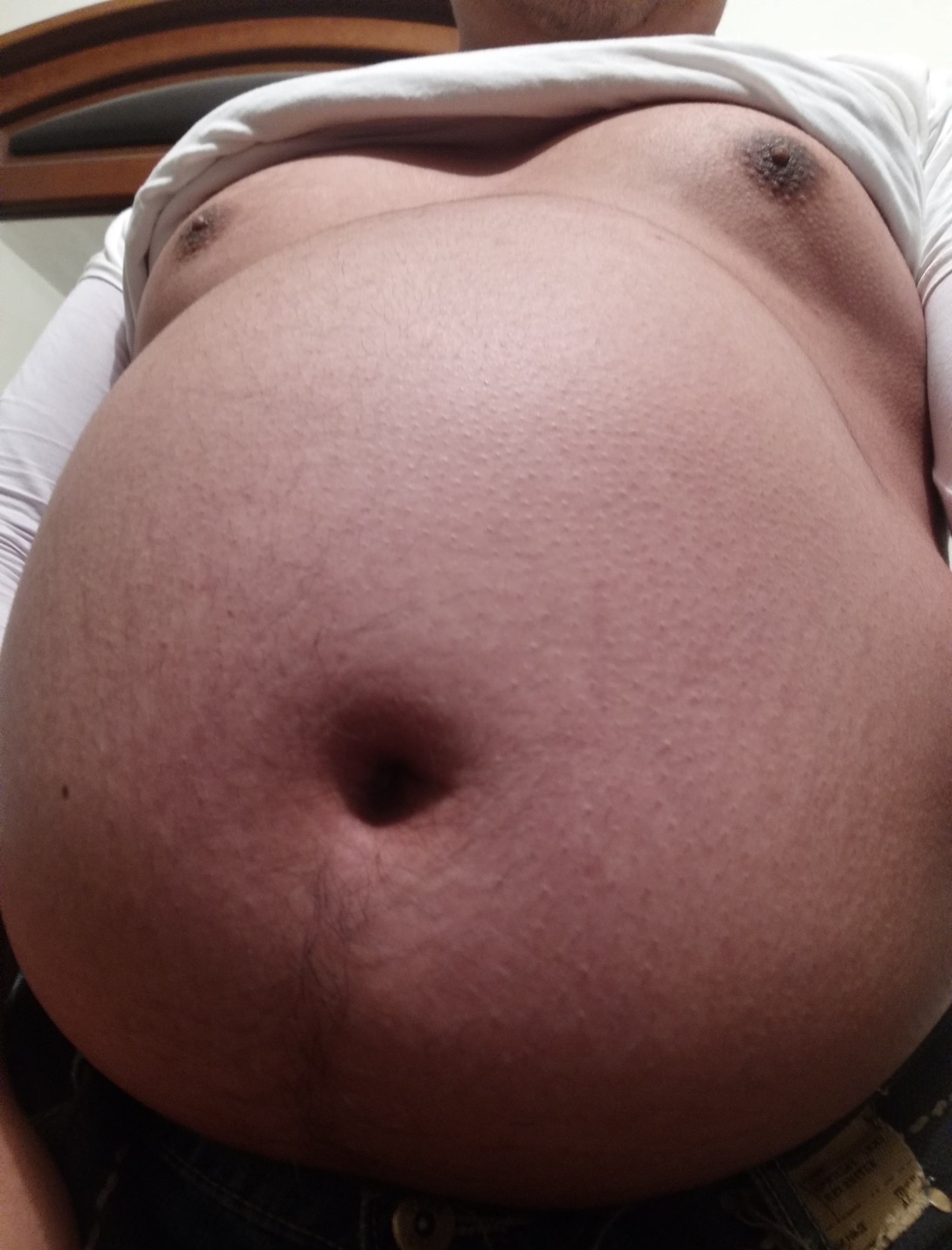 gainerburr:Stuffed belleh~I had 10 tacos, 2 slices of chocolate cake and a small