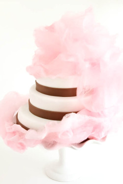 confectionerybliss:   Pink Vanilla Cotton Candy Cake (recipe/tutorial)  