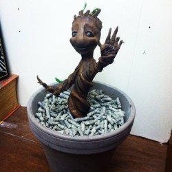 daily-superheroes:  Little Groot!http://daily-superheroes.tumblr.com/