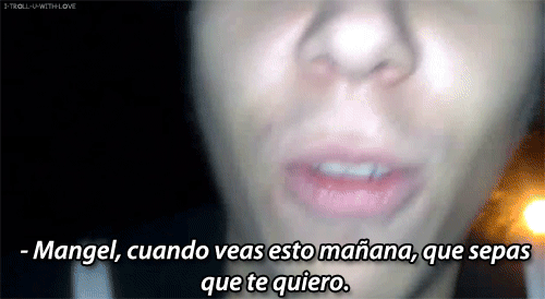 xxmangelrepiolaxx:  i-troll-u-with-love:  Hasta borracho/ fumado hasta los cojones Rubius es un amor.  sus ojos. ay 