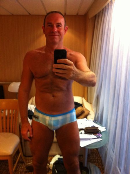 horny-dads:  Daddys Beach Outfit  horny-dads.tumblr.com   