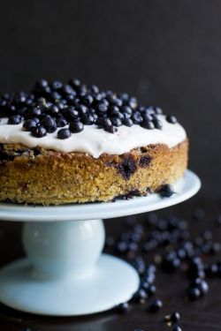 delicious-designs:  Blueberry, Lemon, Poppy Seed &amp; Almond Cake  mmmm