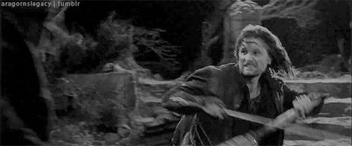 LOTR: The Fellowship of the Ring (2001) - Aragorn vs the Ringwraths 