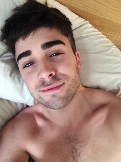 furrypty:  This is not a porn blog, but a celebration of Male