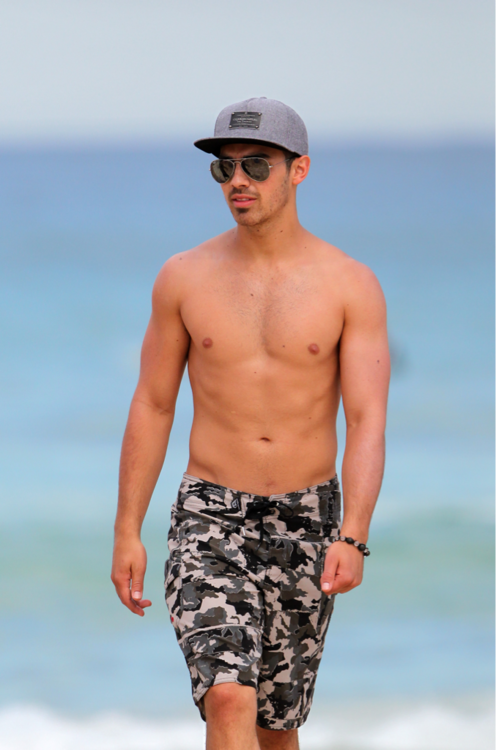 male-celebs-naked:  Joe Jonas 2See more here
