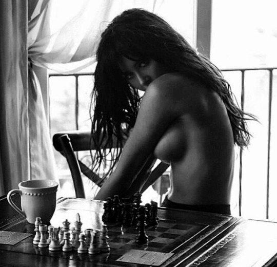 theegentlemansdesire:  Your mind is a weapon, keep it sharp. 
