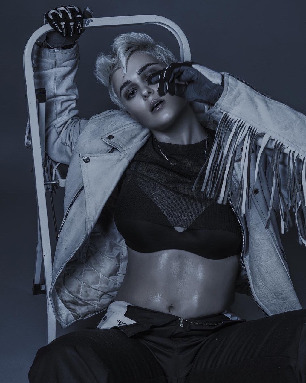 stefaniaferrario:  Stefania Ferrario for NOCTIS MAGAZINE   Daaaaayummmmm 😳 