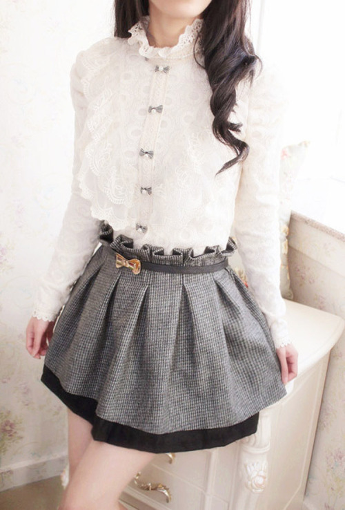 gasaii:  Doll skirt 