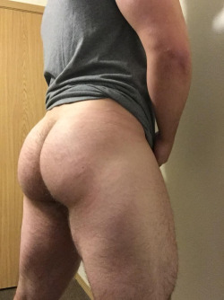Guys With Bubble Butts