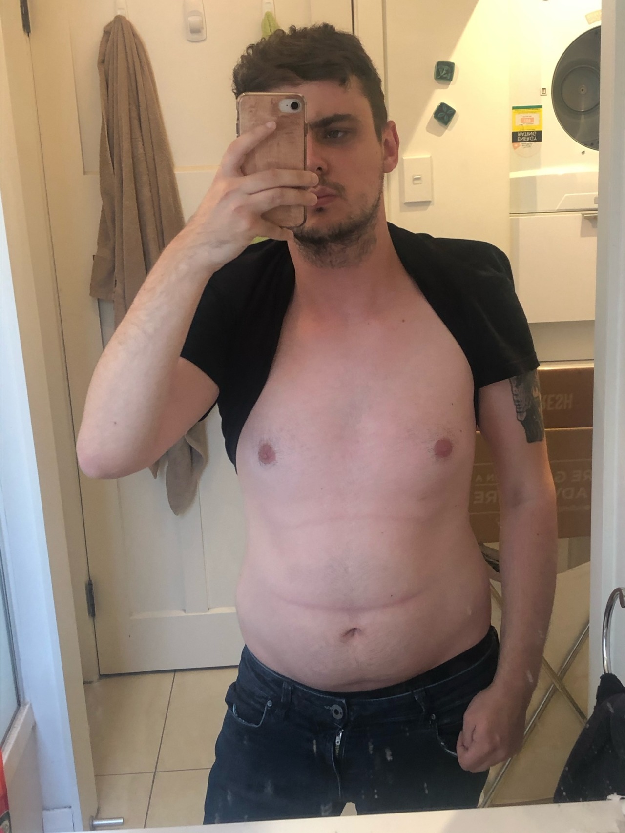 hog-handler:fleetwoodbigmacs:My fattening over the course of 2020. 75 lbs gained