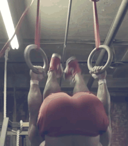 Thick legs, thick ass, thick calves, thick back, and the clench from the movement&hellip;just damn.