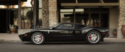 desertmotors:  Stripeless Beauty - Ford GT