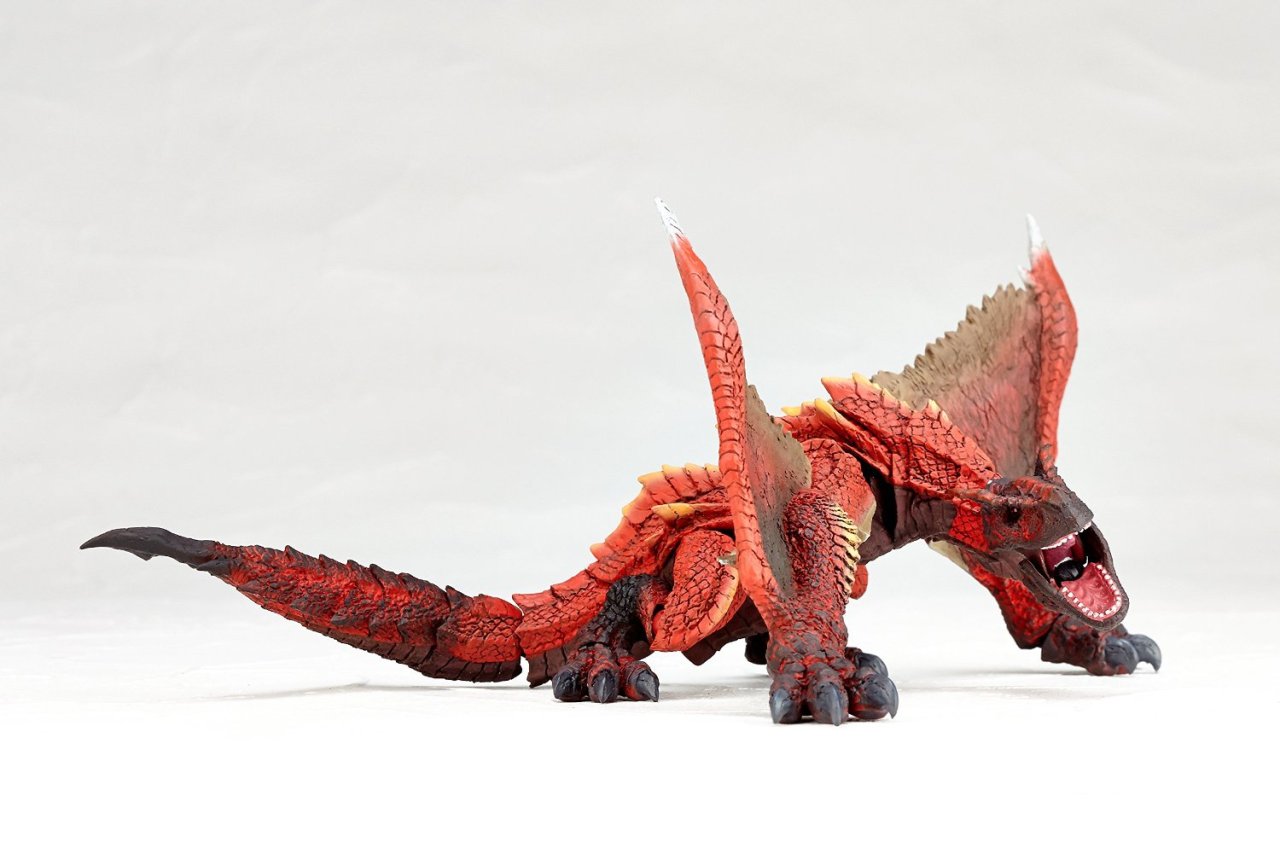 kogath:  Revoltech VulcanlogMonster Hunter Series: Molten TigrexPre-order here;http://www.amiami.jp/top/detail/detail?gcode=FIGURE-012224