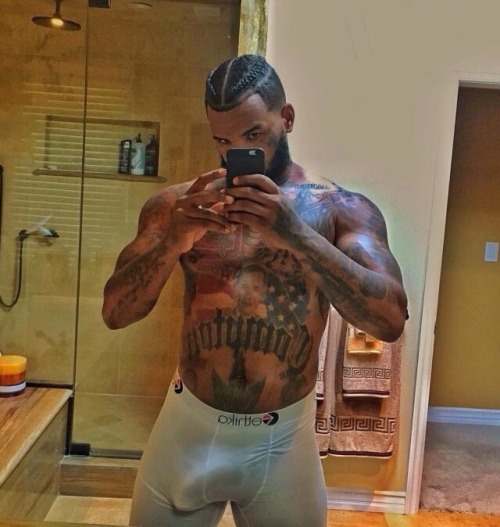 dwaynevideos:  Rapper The Game 🍆💦😩😍😍🙌🏽