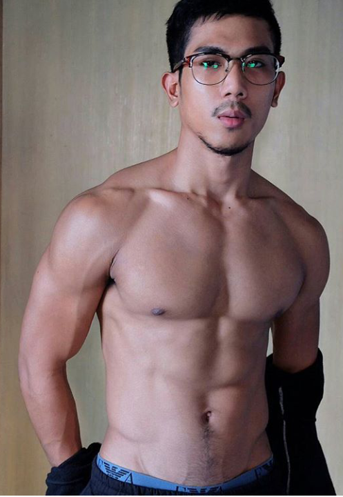 Viva!Asian hunks!