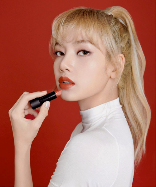 Lisa for Moonshot Cosmetics (2019)