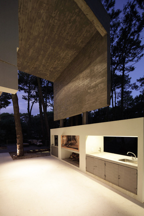 life1nmotion:  Fresno House, Description by Felix Raspall &amp; Federico Papandrea