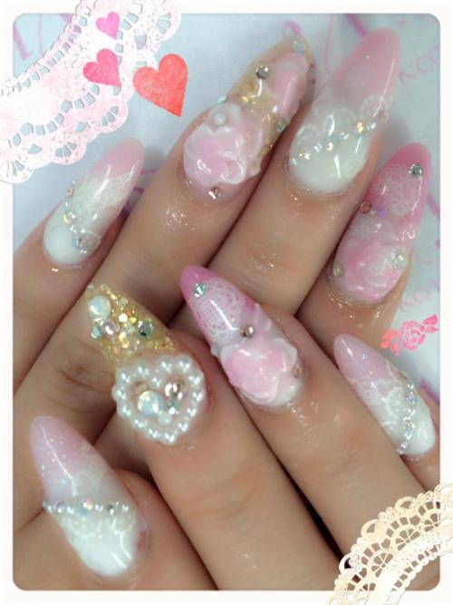 gyarushopstaff: NAIL SALON LaViVi