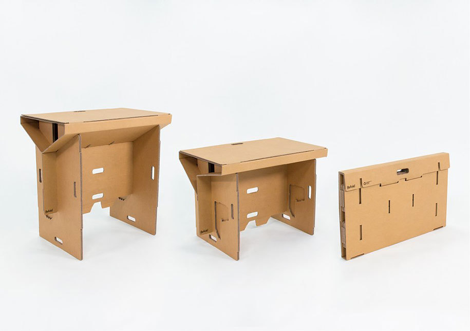 mayahan:  Cardboard Desk