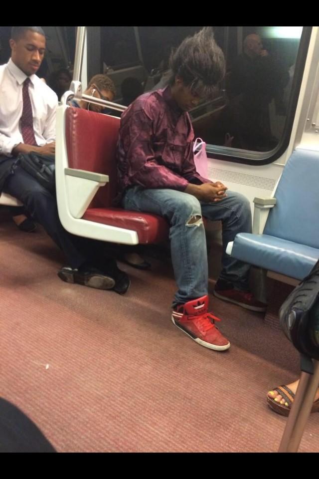 blacksagegod:  1overjordan24:  THIS NIGGA CATCHING THE TRAIN TO GO FIGHT MAJIN BUU