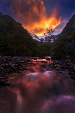 sundxwn:  Fire Show by Weihao Pan 