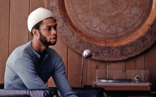 sooniwilldisappear:brotherhoodinislam:Why I Converted to Islam | Kareem Abdul-JabbarI was born Lew A