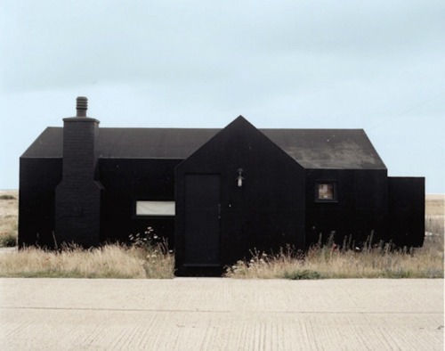 loverofbeauty: The Black House      via notesondesign