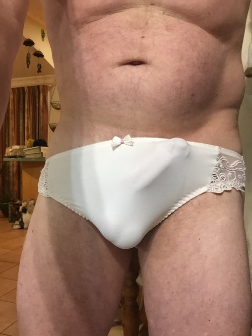 pantiebaz:  tommy-little:  Just took this photo quickly before I came in my panties  Love this panties and you are so beautifully hard