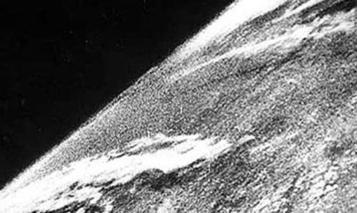 historical-nonfiction:  This, ladies and gentlemen, is the first photo ever taken in space, in 1946