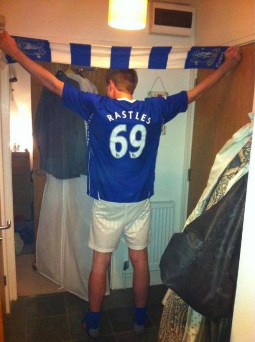 mobile.twitter.com/Full_KitWanker/status/262528389779439616/photo/1